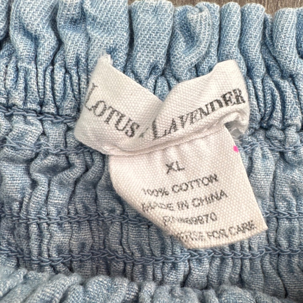 LOTUS LAVENDER‎ Smocked Puff Sleeve Peplum Top Light Wash Denim XL - Picture 3 of 3